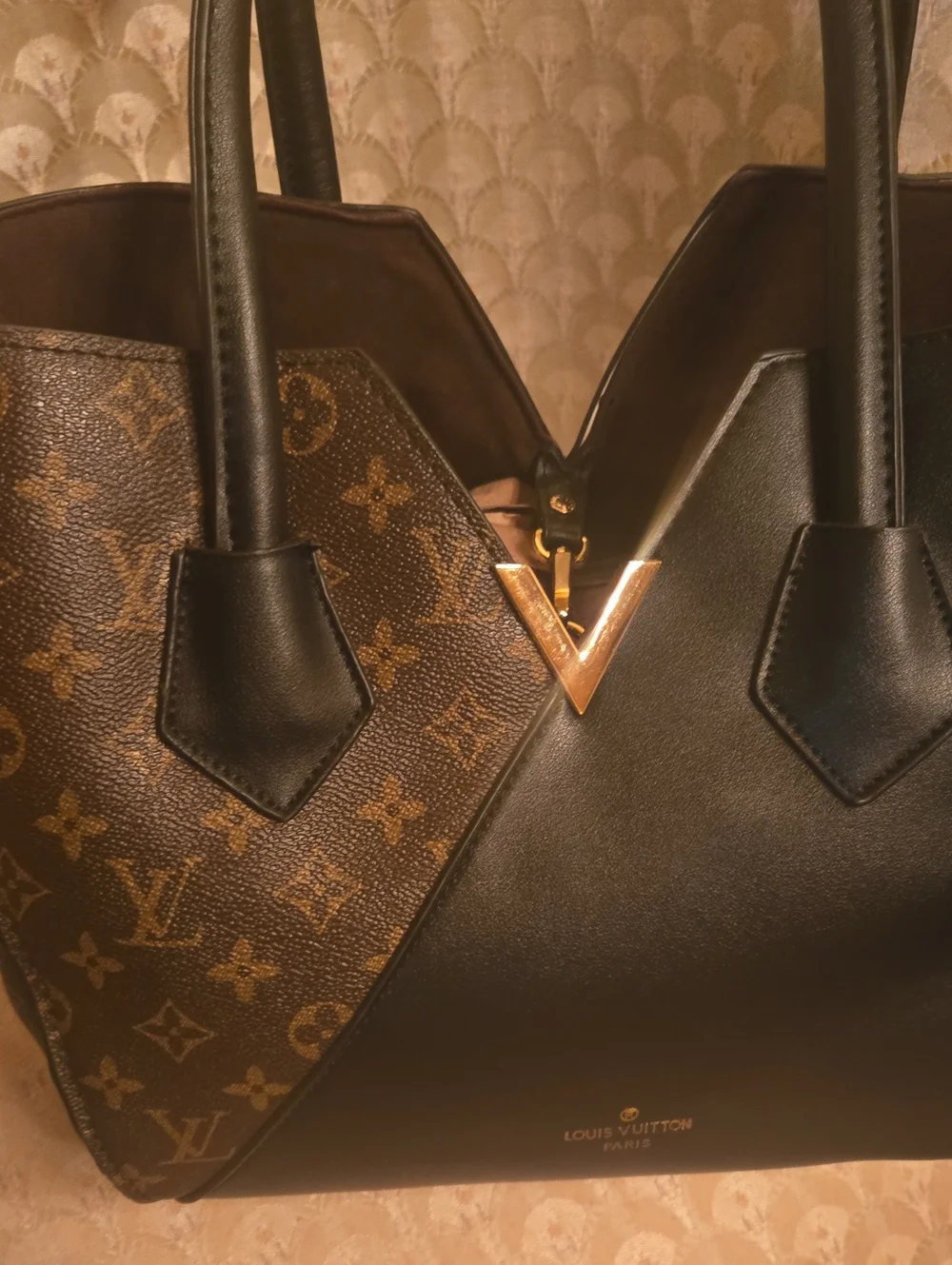 Large Black And Brown Tote. Sholder Bag. Kimono Style. Roomy Amd Light - Picture 2 of 5
